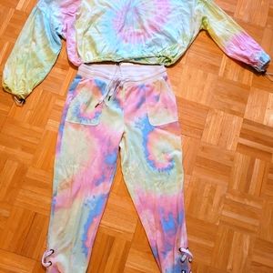 Tye dye outfit.  Jogger suit